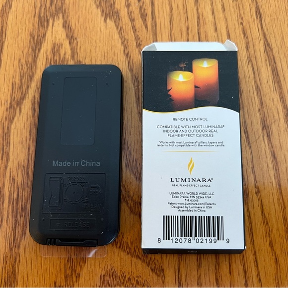 Luminara Remote Control with Box - Picture 3 of 3